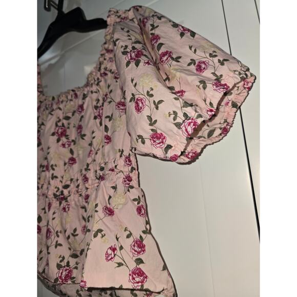 Floral Smocked Off-Shoulder Peplum Top – Size Large - Picture 6 of 10